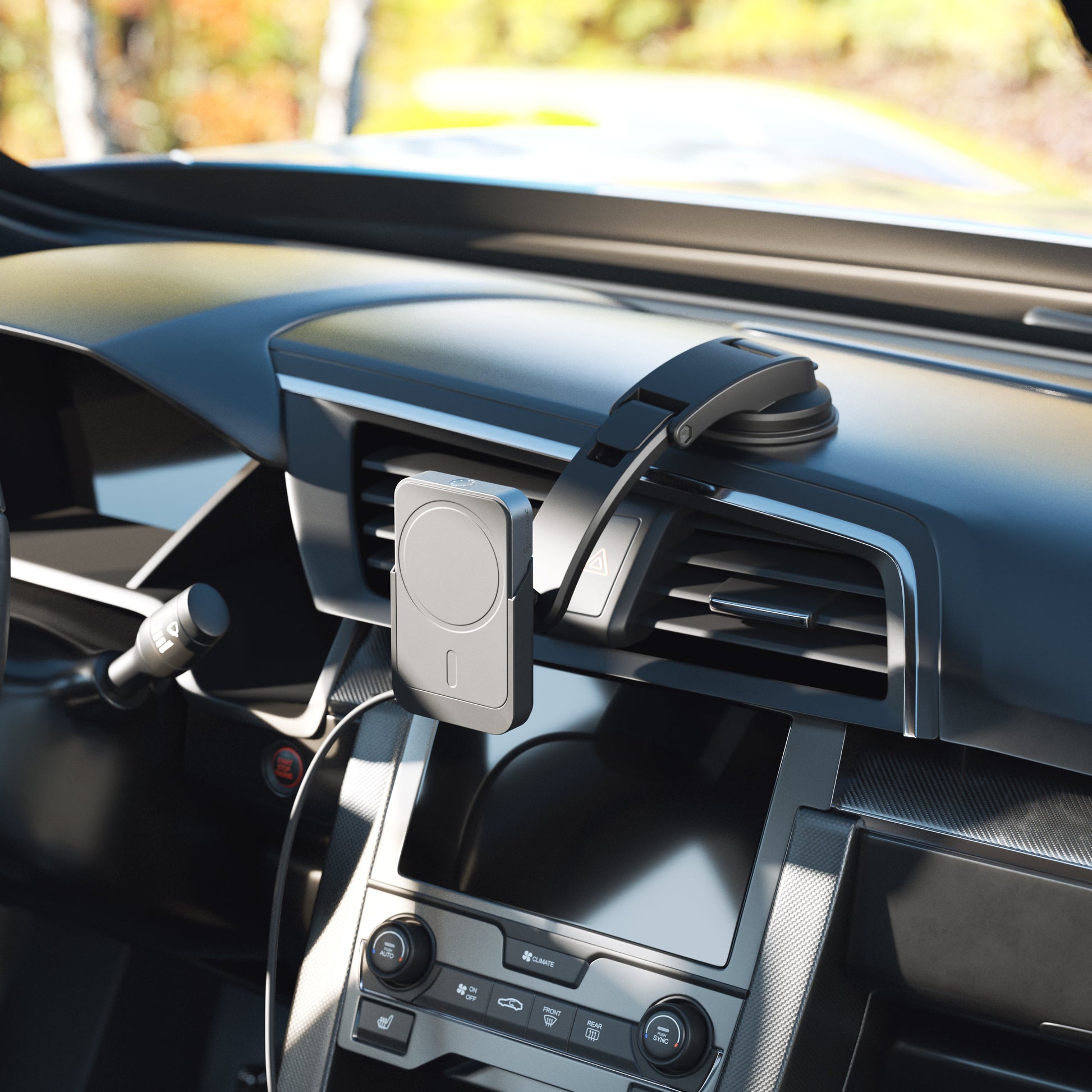matrix-universal-magnetic-car-charger-with-air-vent-dash-mount-matrix-universal-magnetic-power-bank-5000mah3