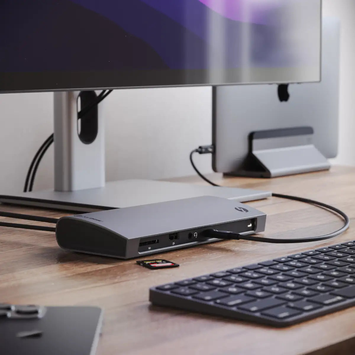 thunderbolt-4-blaze-docking-station2